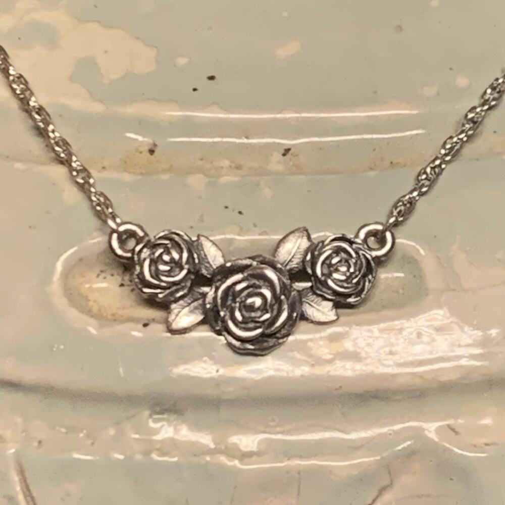 James Avery Rose Necklace Sterling Silver 15-17 Inches